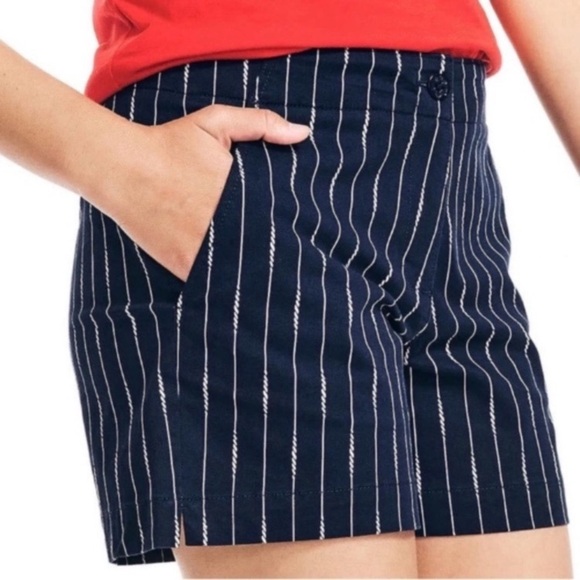 Nautica Midweight Twill Shorts size 6 NWT - Picture 4 of 5